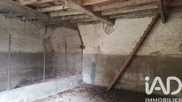 Maison à vendre 10 pièces 250 m² Villefagnan
