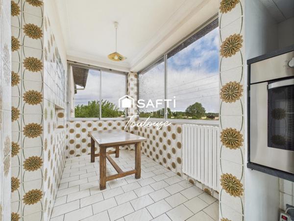 Grande familiale des années 70 à rénover /Possibilité de vie familiale multi générationnelle