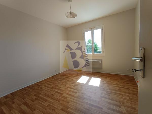 Location maison Soyaux (16800), 114.27m² avec 5 pièce(s) dont 4 chambre(s). Agence Allard Brimeaud
