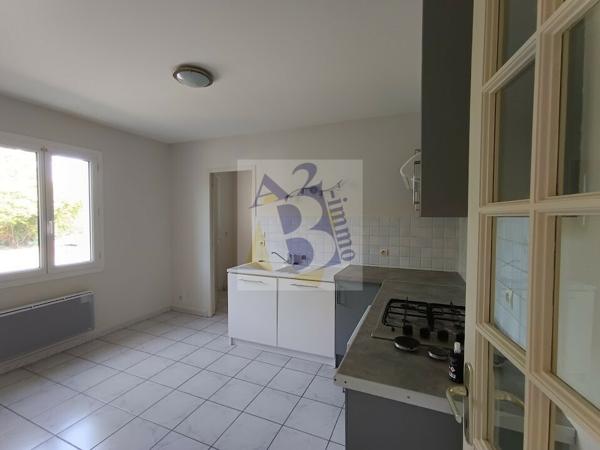 Location maison Soyaux (16800), 114.27m² avec 5 pièce(s) dont 4 chambre(s). Agence Allard Brimeaud