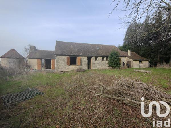 Maison rustique 6 pièces de 138 m² à Saint-Rémy-du-Val (72600)