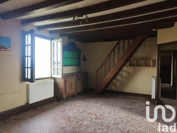 Maison rustique 6 pièces de 138 m² à Saint-Rémy-du-Val (72600)
