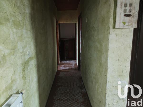 Maison rustique 6 pièces de 138 m² à Saint-Rémy-du-Val (72600)