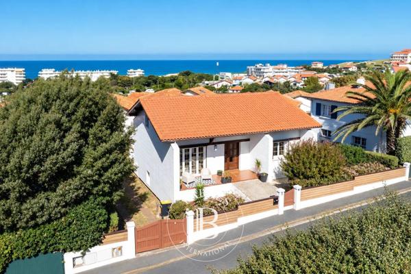 Biarritz, Maison 4 Chambres -  120 m² à vendre