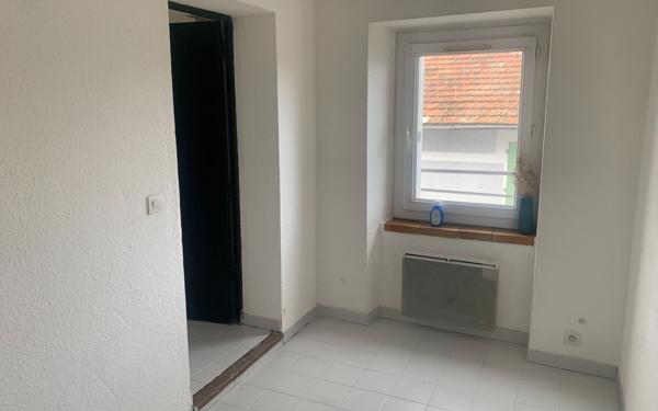 Appartement à louer    2 pièces •  Alès