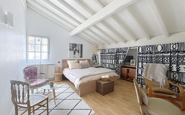 Maison à vendre    6 pièces • 170 m2 Bayonne