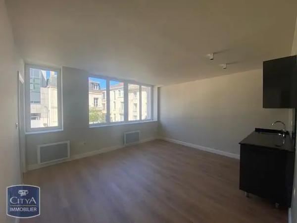 Appartement à louer 3 pièces 59.87m²
