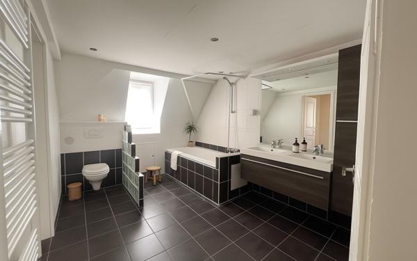 Appartement à vendre    5 pièces • 99,67 m2 Strasbourg