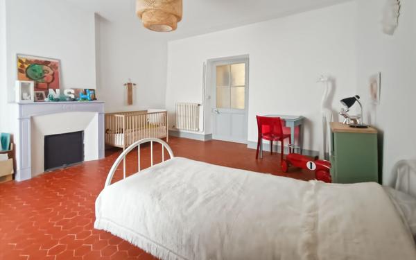 Maison à vendre    7 pièces • 184,86 m2 Les Mées