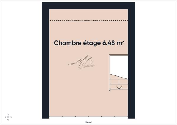 Sanary-sur-Mer (83110) Sanary-sur-Mer – Duplex avec piscine en résidence recherchée, proche plages et commodités