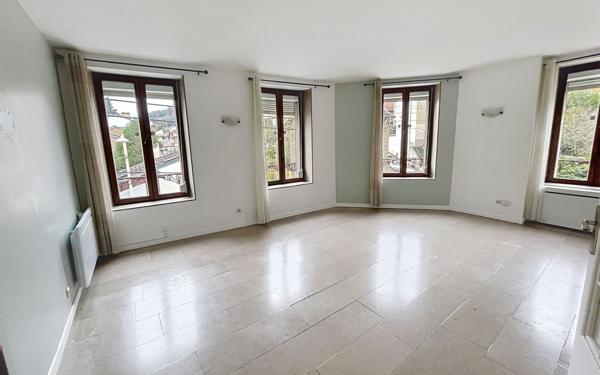 Appartement à louer    4 pièces •  Nancy