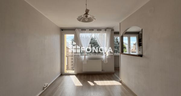 À vendre Appartement 2 pièces 43.98 m² - Chartres 28000