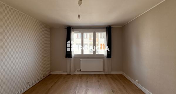 À vendre Appartement 2 pièces 43.98 m² - Chartres 28000