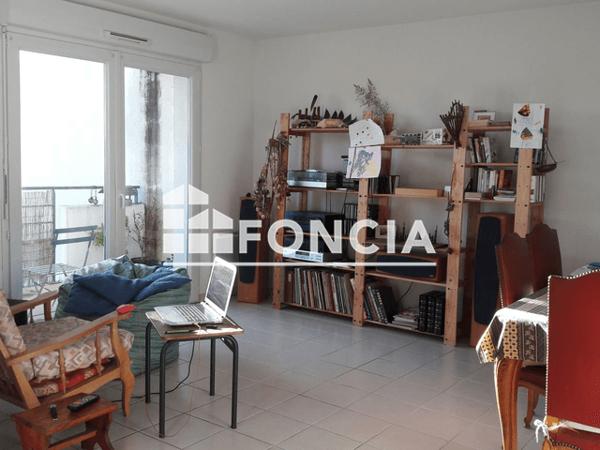 Location Appartement 3 pièces 62.55 m² - 2 RUE DES MERISIERS La Chaussee Saint Victor 41260