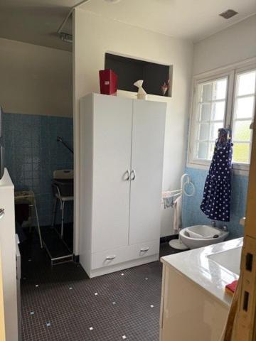 Maison avec parc arboré et dépendance