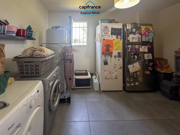 Maison à vendre 5 pièces FUMEL (47) de 140m2 habitables avec piscine et double garage.