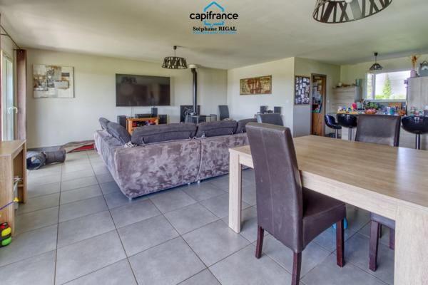 Maison à vendre 5 pièces FUMEL (47) de 140m2 habitables avec piscine et double garage.