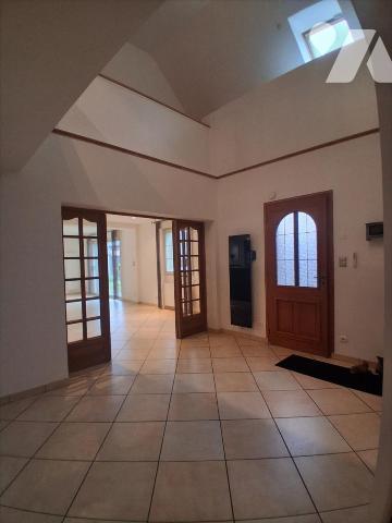 Fieulaine - 4 ch - jardin et parking