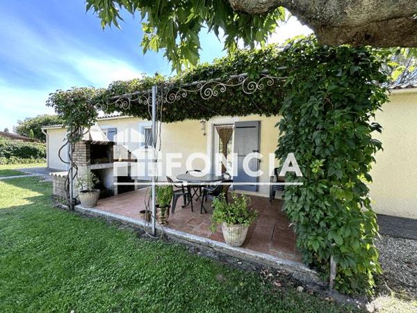 À vendre Maison 4 pièces 120 m² - Montaren-et-saint-médiers 30700