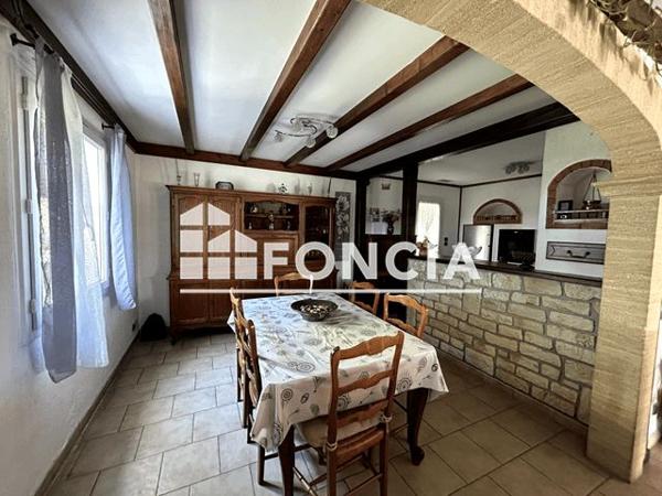 À vendre Maison 4 pièces 120 m² - Montaren-et-saint-médiers 30700