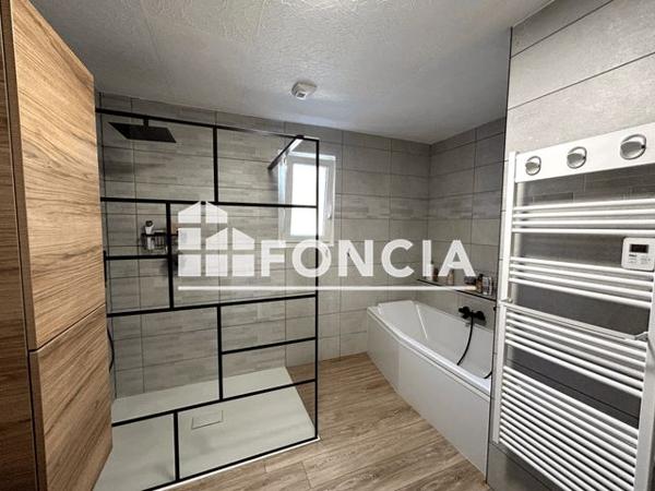 À vendre Maison 4 pièces 120 m² - Montaren-et-saint-médiers 30700