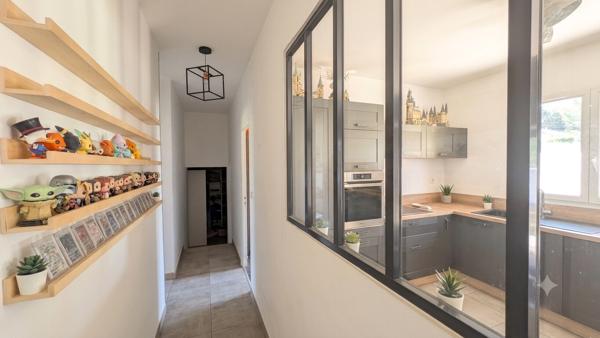 Villa de plain-pied avec piscine, quartier Piscine à Pertuis