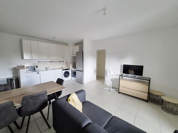 PROCHE GARE NANGIS - APPARTEMENT MEUBLE DE TYPE T2 47M² ENVIRON