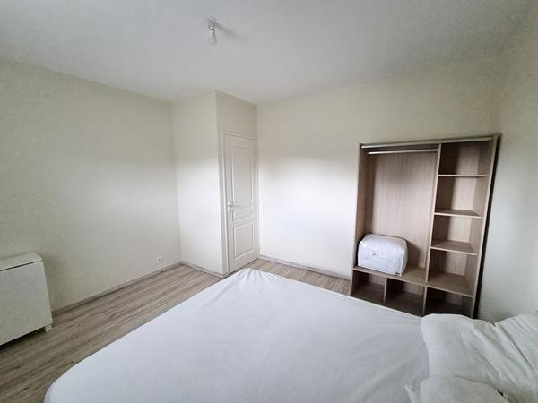 PROCHE GARE NANGIS - APPARTEMENT MEUBLE DE TYPE T2 47M² ENVIRON