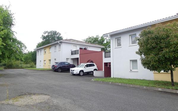 Appartement à louer    3 pièces •  Saint-Pierre-du-Mont