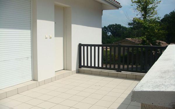 Appartement à louer    3 pièces •  Saint-Pierre-du-Mont