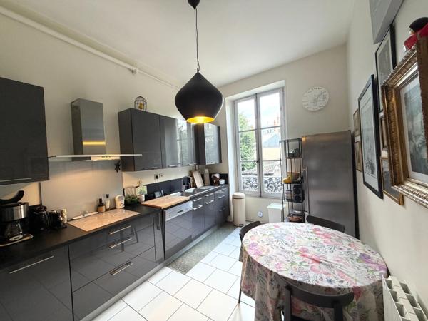 Appartement de caractère à vendre 5 pièces ORLEANS (45)