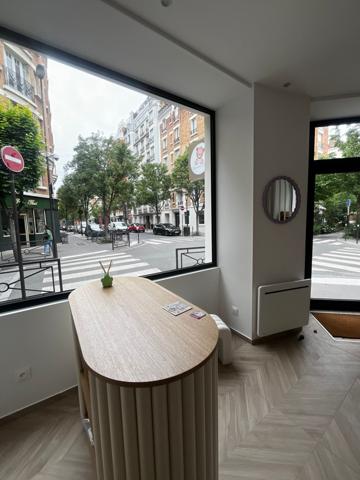 LOCAL À VENDRE 100M2 À VINCENNES