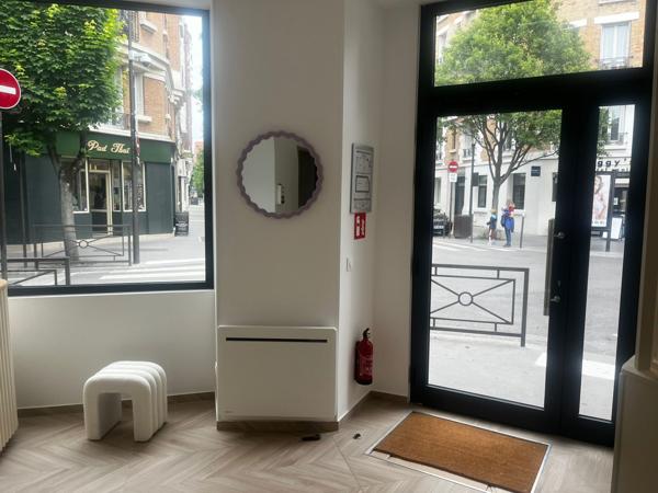 LOCAL À VENDRE 100M2 À VINCENNES