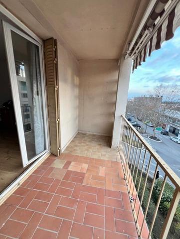 Appartement T4 de 70m², 3 Chambres, cave et parking privé, rendement locatif interressant !