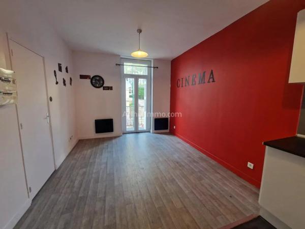 Location Appartement 2 pièces 27 m2 à Lourdes