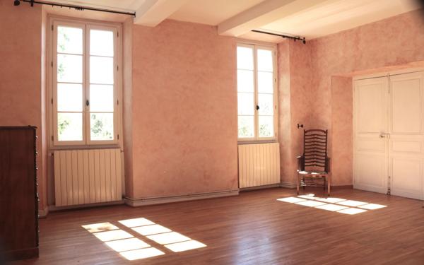 Maison à vendre    8 pièces • 290 m2 Madiran