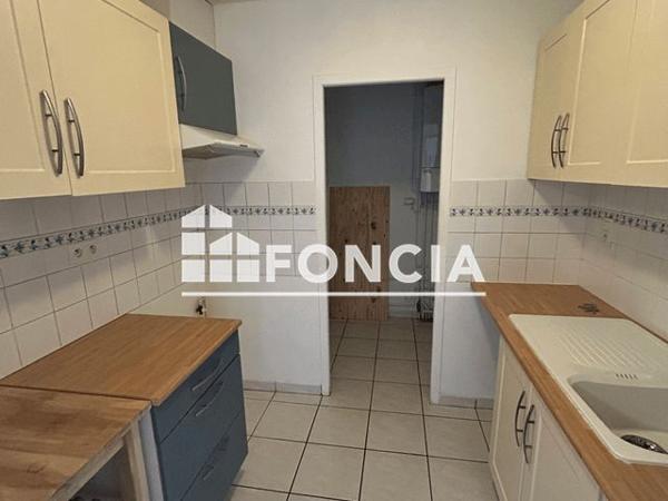 Location Appartement 3 pièces 69.76 m² - 373 AVENUE KENNEDY Mont De Marsan 40000