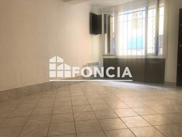 Location Studio 35.27 m² - 18 RUE DE LA CHAINE Martigues 13500