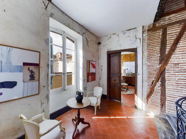 Incroyable maison de maître en coeur de ville