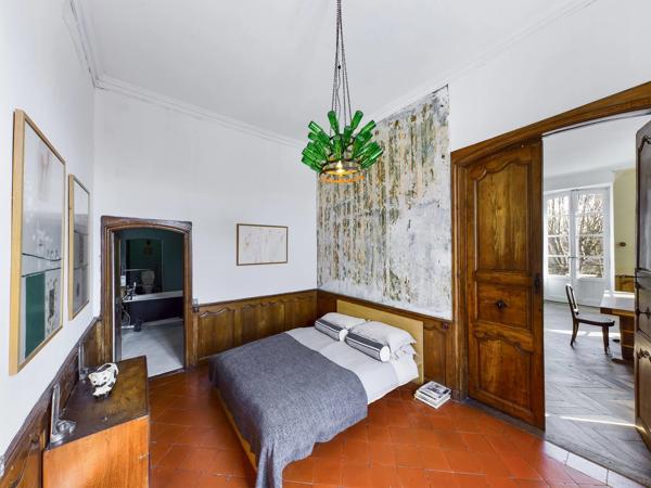 Incroyable maison de maître en coeur de ville