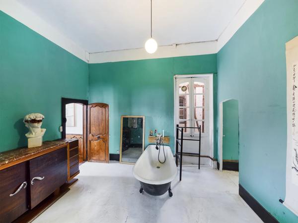 Incroyable maison de maître en coeur de ville