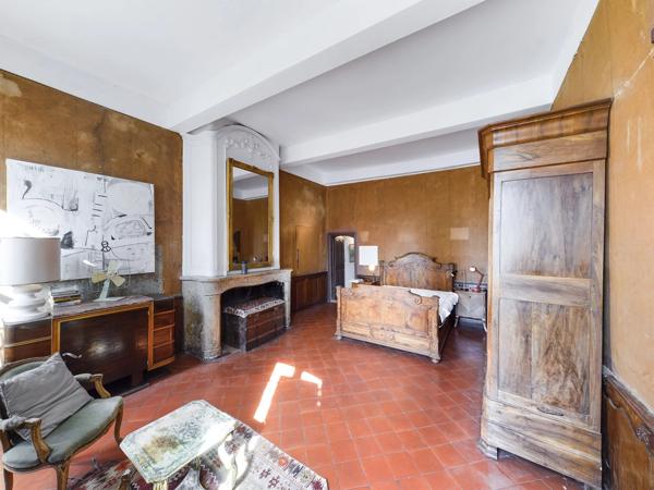Incroyable maison de maître en coeur de ville