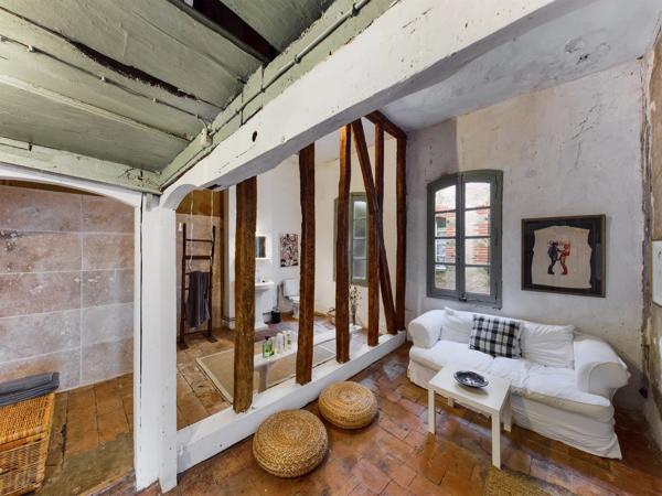 Incroyable maison de maître en coeur de ville