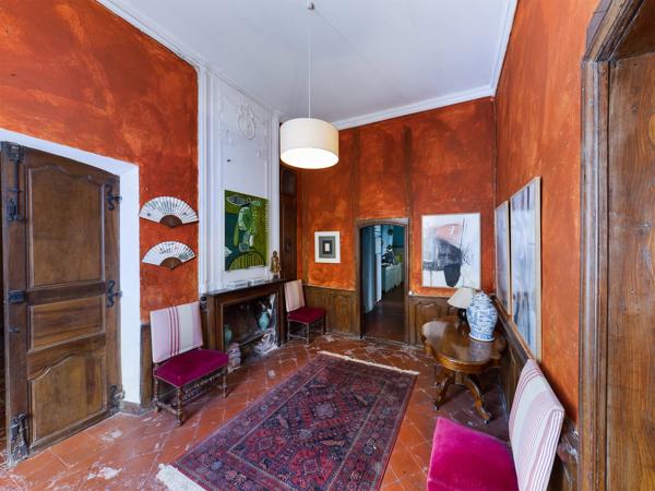 Incroyable maison de maître en coeur de ville