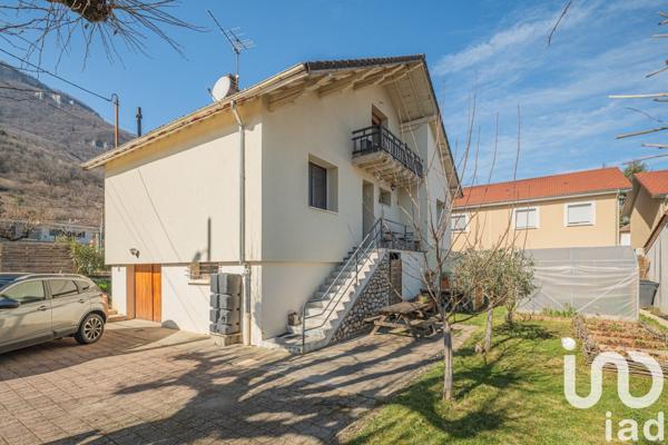 Maison 5 pièces de 102 m² à Le Touvet (38660)