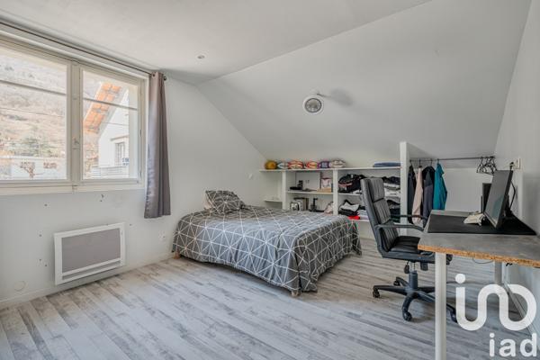 Maison 5 pièces de 102 m² à Le Touvet (38660)