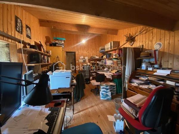 Maison en pierre de 235 m²