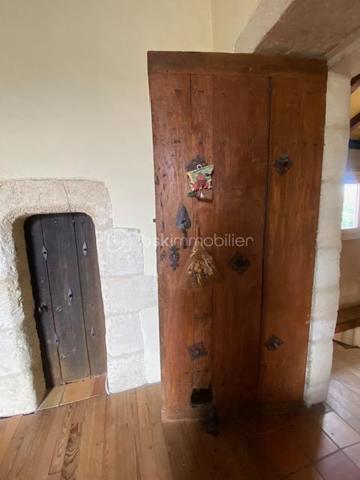 Maison en pierre de 235 m²