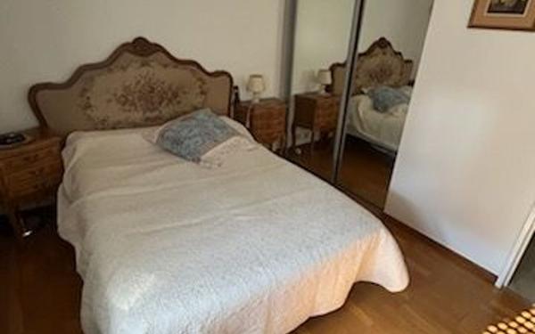 Appartement à vendre    2 pièces • 74,89 m2 Créteil