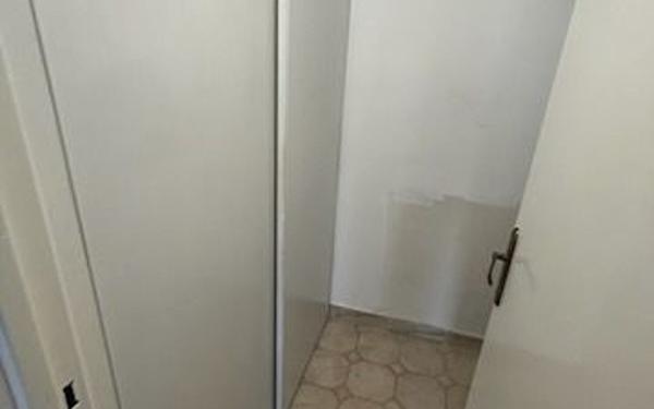 Appartement à vendre    2 pièces • 74,89 m2 Créteil